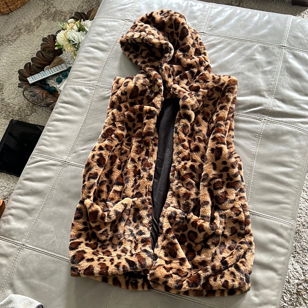 Cheetah vest